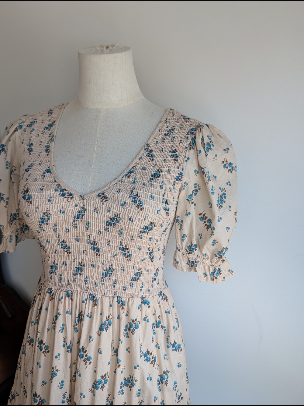 Christy Dawn Brooklyn Dress In Mums Ditsy Cream - Picture 3 of 8